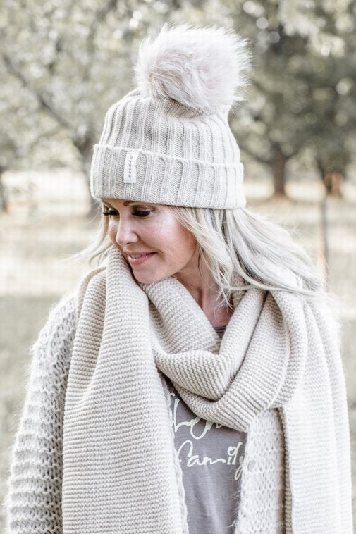 Pom-pom beanie, beige