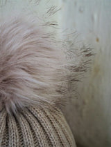 Pom-pom beanie, beige