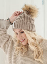 Pom-pom beanie, taupe/taupe