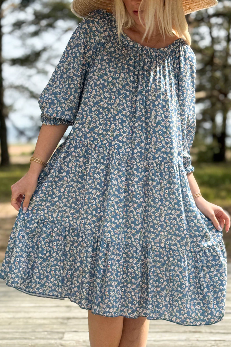 Abby viskoosimekko, smokey blue floral