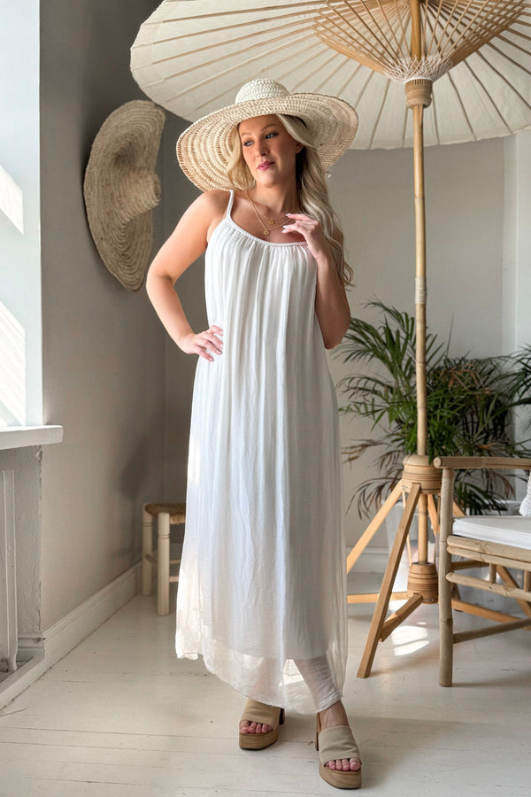 Beatrice silkkiviskoosimekko, pearl grey