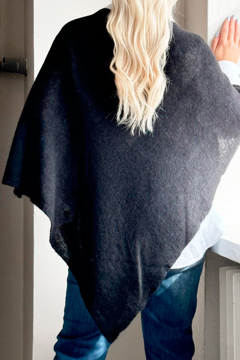 Bettany poncho, black