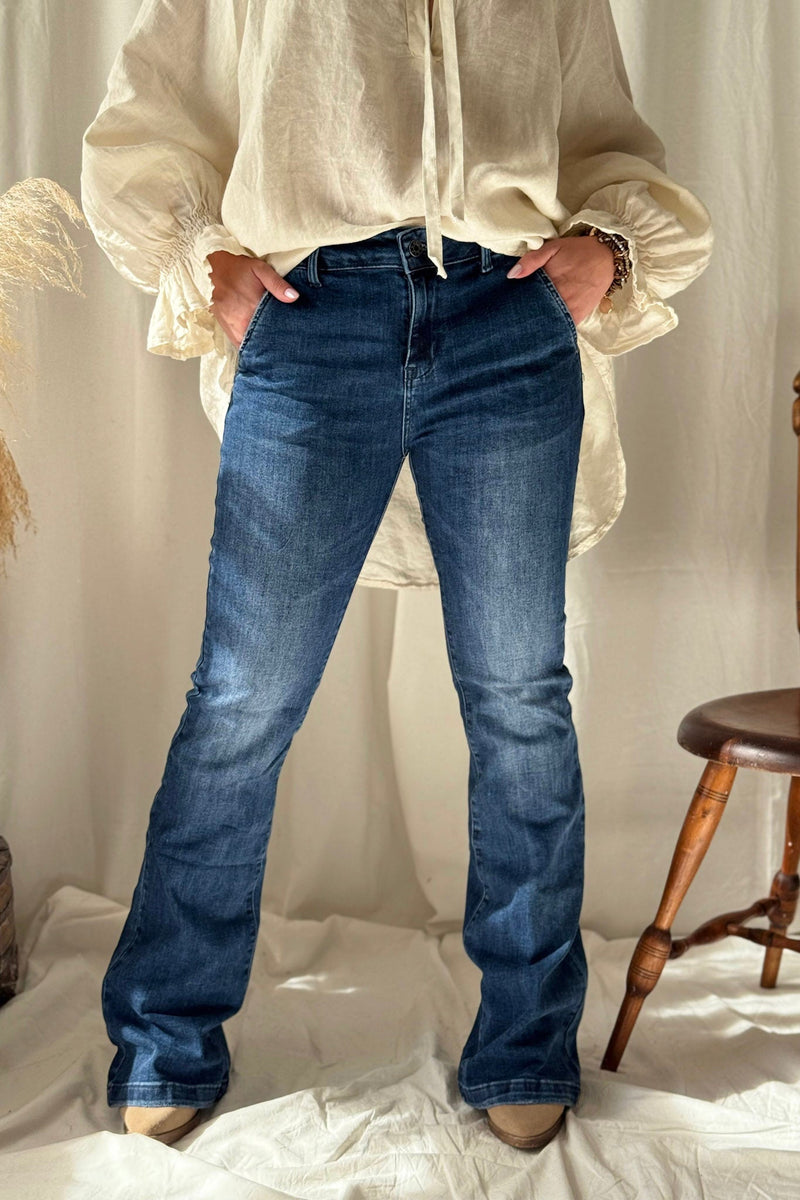 Bootcut farkut, denim