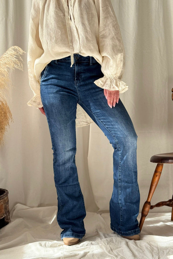 Bootcut jeans, denim