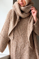 Boucle scarf, caramel