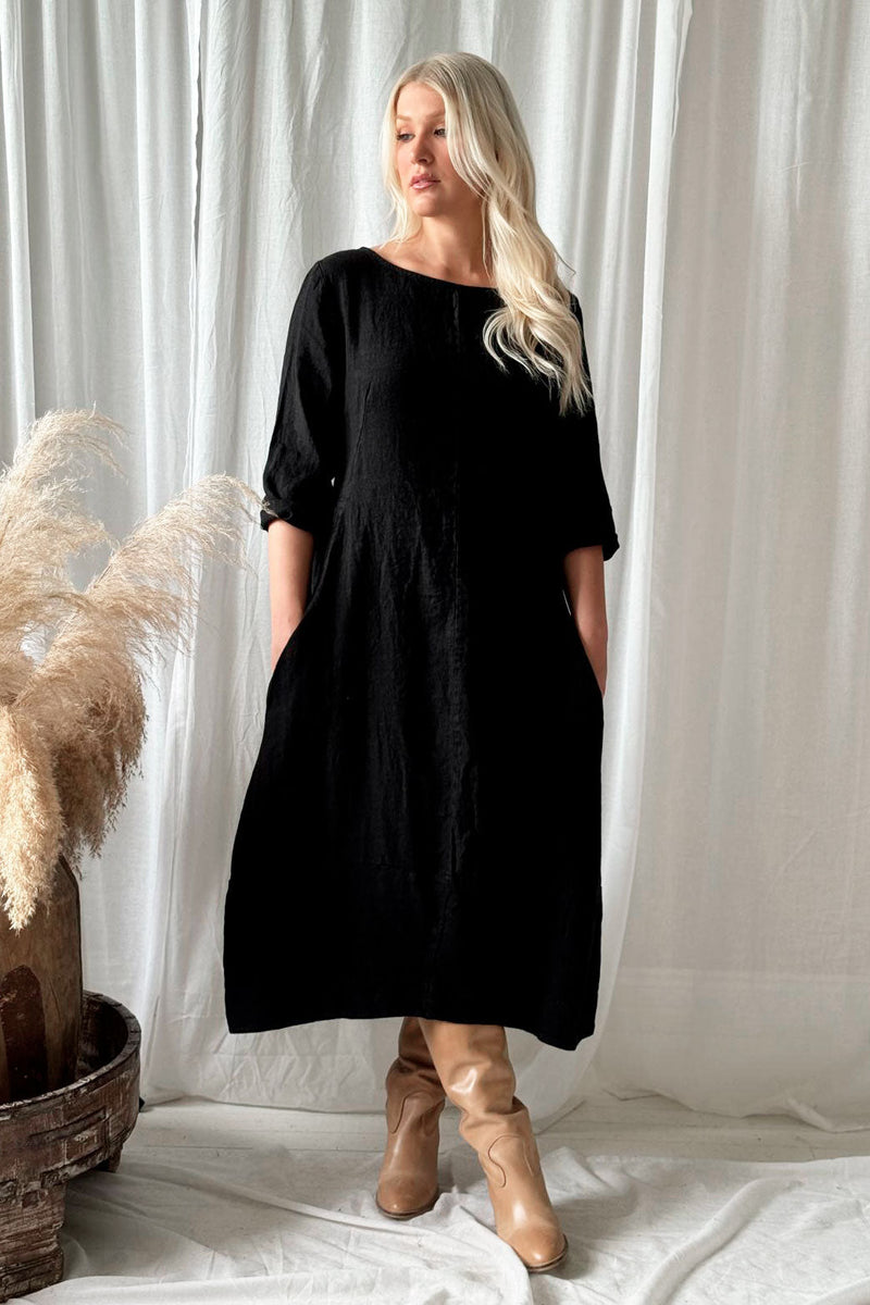 Carmolina linen dress, black