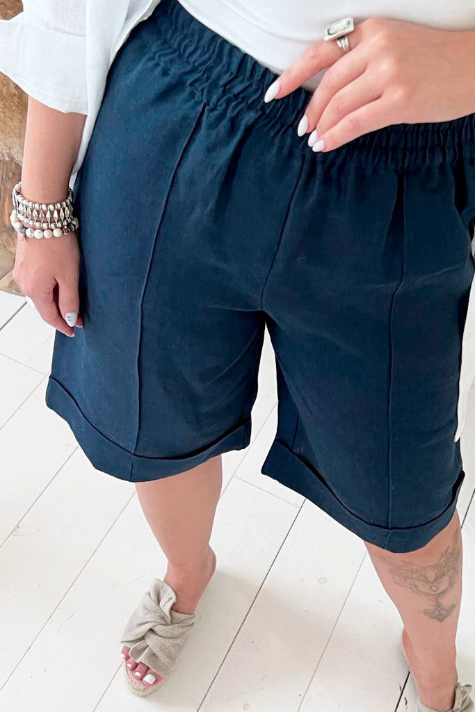 City shortsit, navy sininen