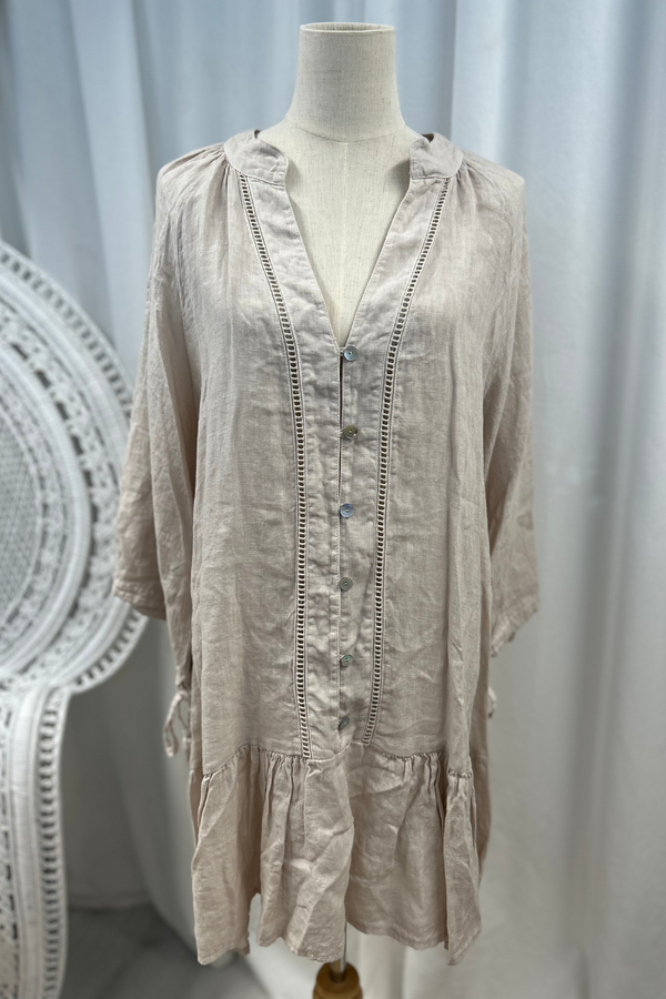 Colette linen dress, sand