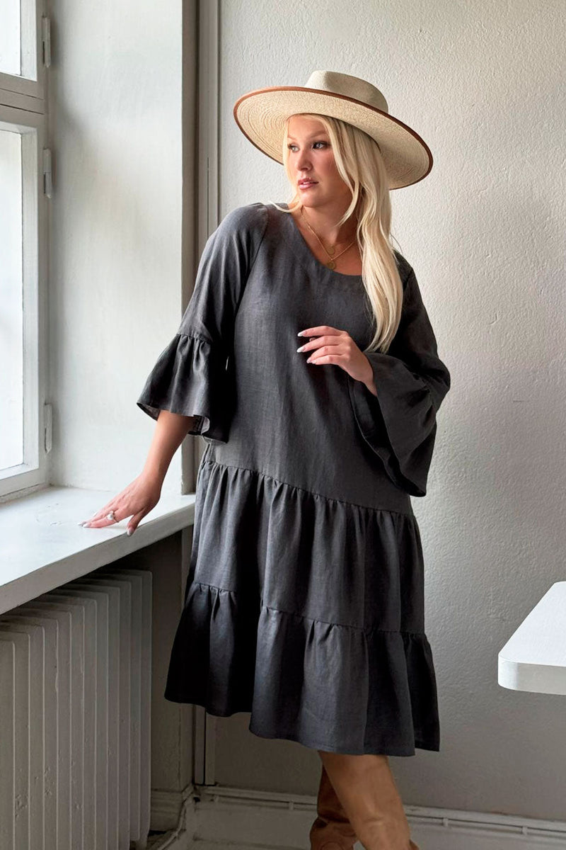 Daffodil linen dress, graphite