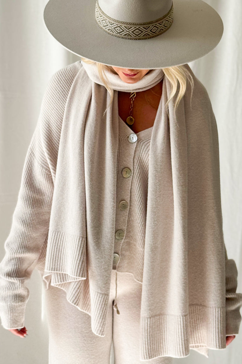 Dolly viskoosineulehuivi, light beige