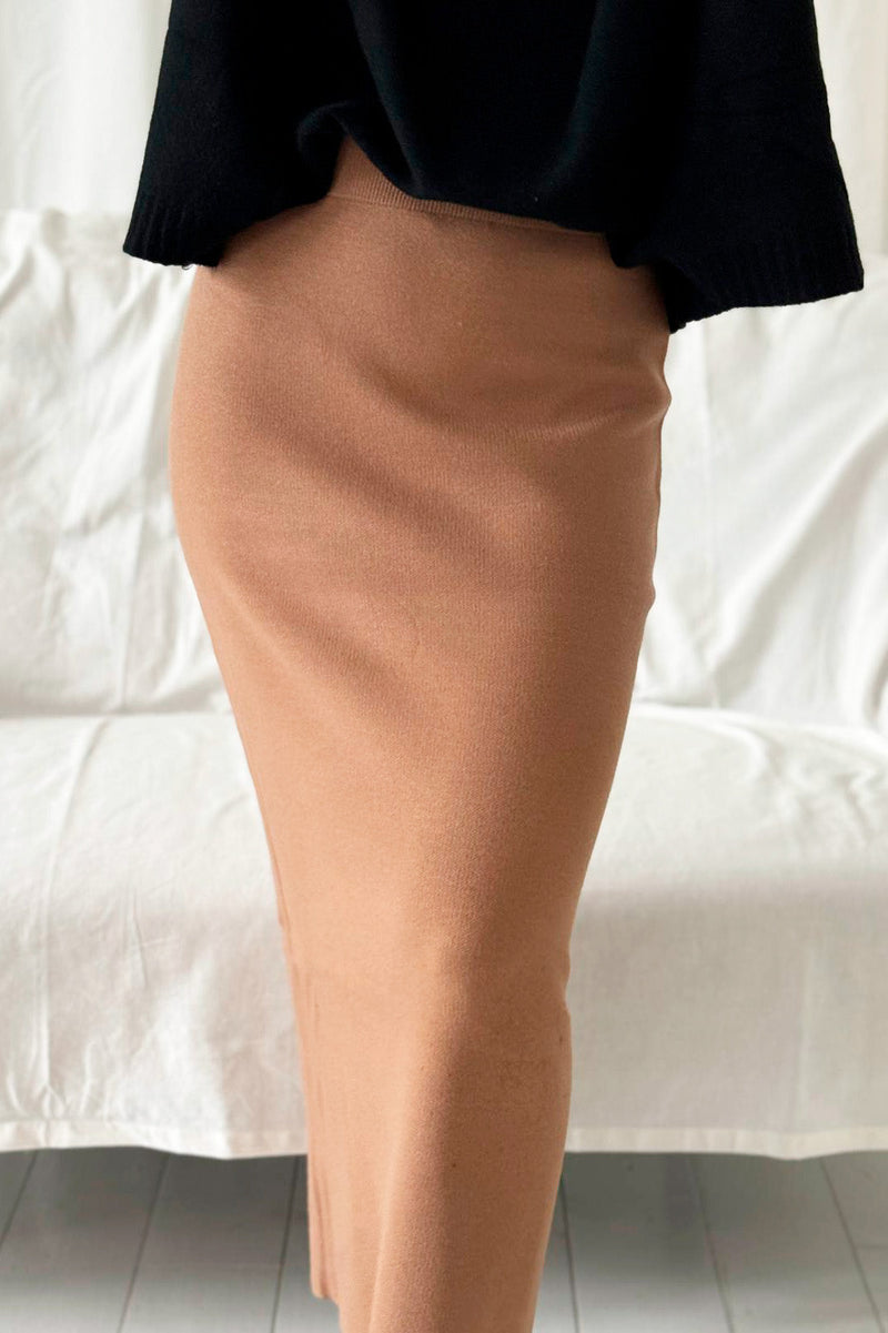 Dreamweaver skirt, caramel