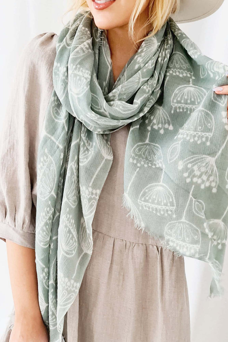 Fleur wool scarf, pastel green