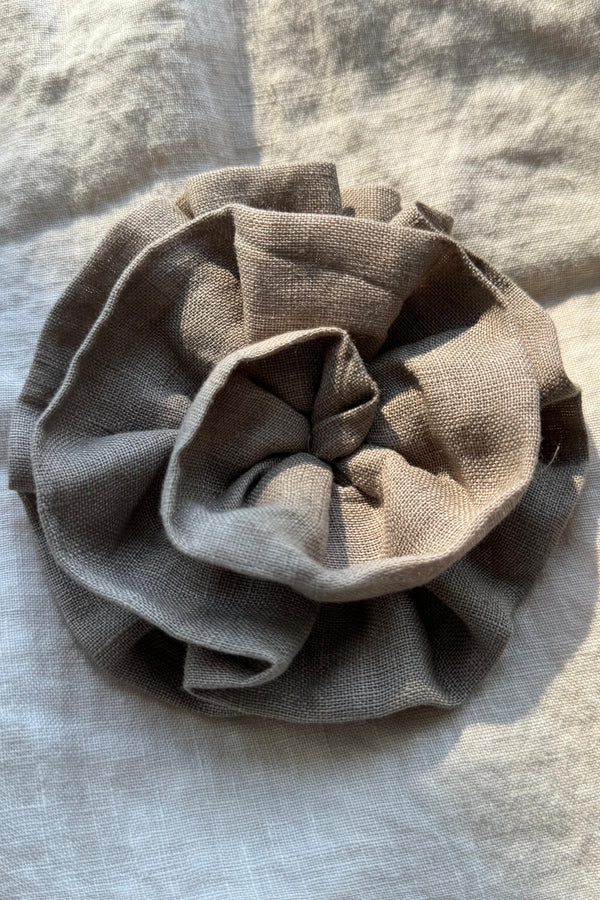 Flower rintaneula, taupe pellava