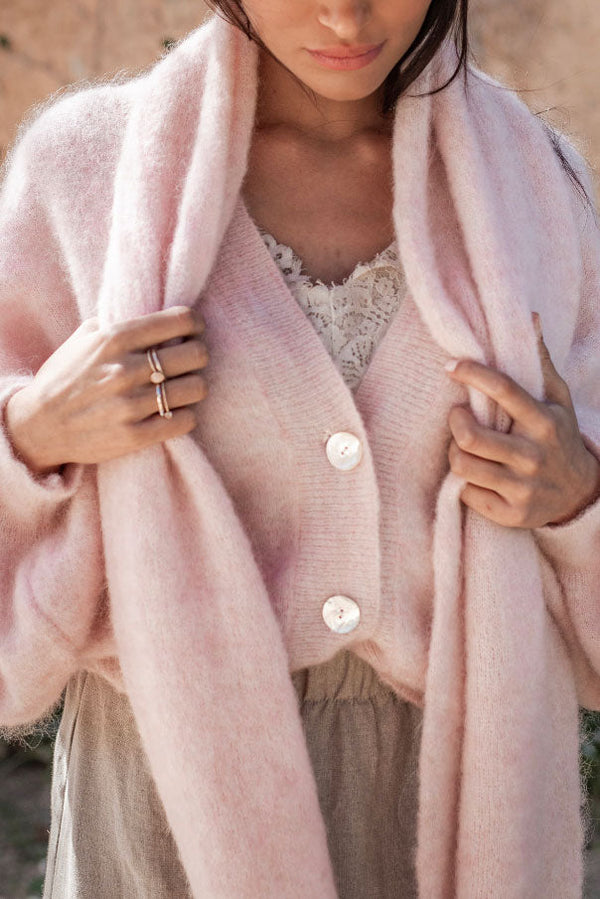 Fluffy scarf, soft pink