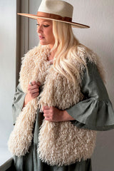 Furry vest, off white