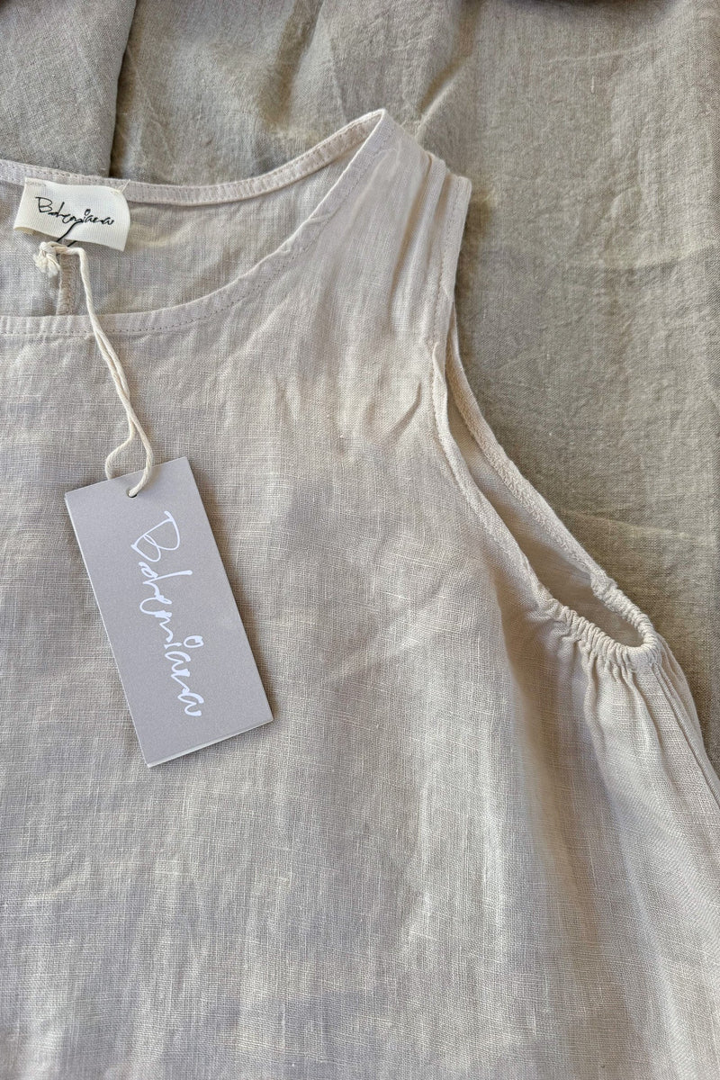 Jolie linen dress, sand