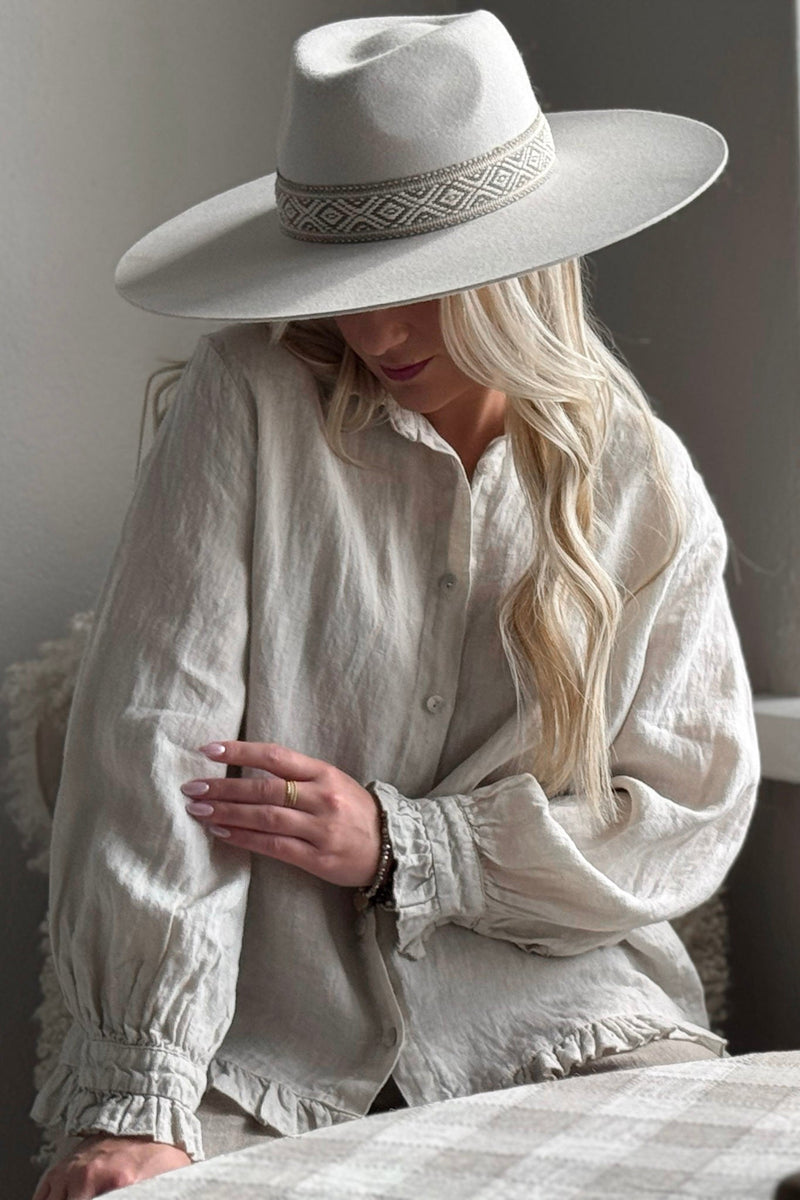 Juniee linen shirt, sand