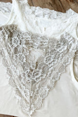 Lace Dreams top, sand