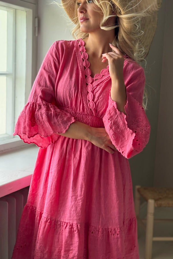 Lace Whispers pellavamekko, malibu pink