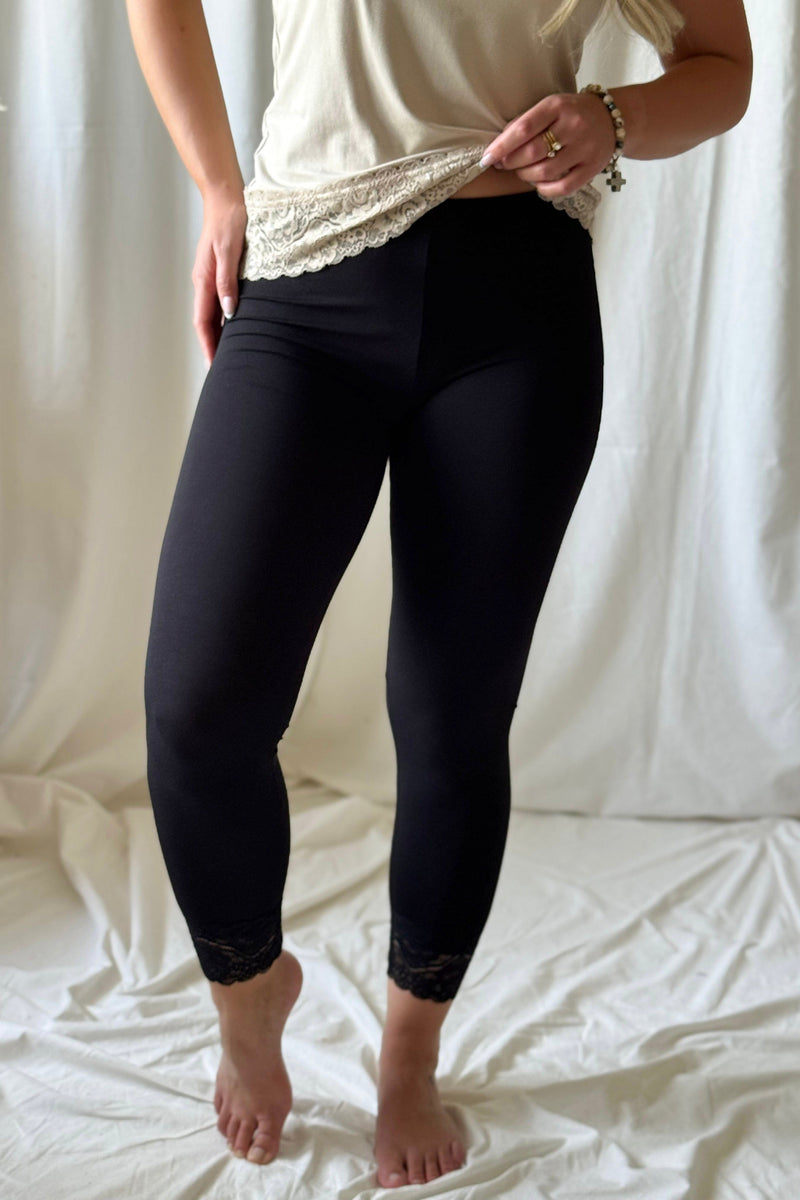 Bamboo Lace leggingsit, musta