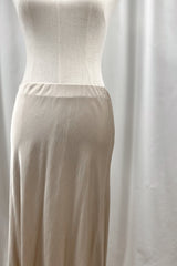 Luxe Satin skirt, sand