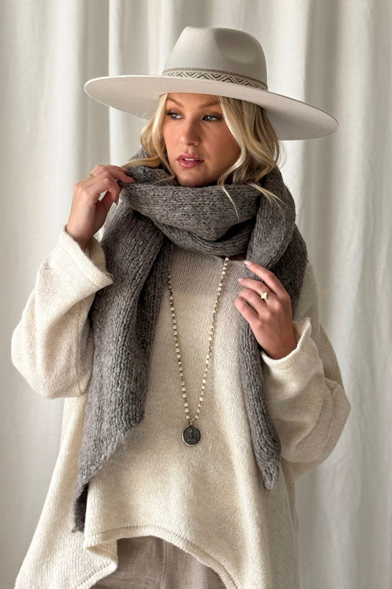 Mae neulehuivi, taupe