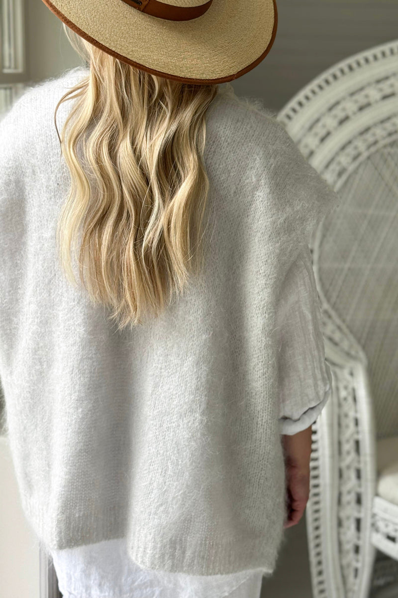 Mallora mohair vest, pearl grey