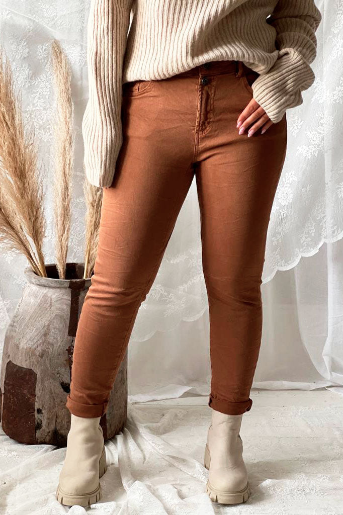 Must have jeans, caramel