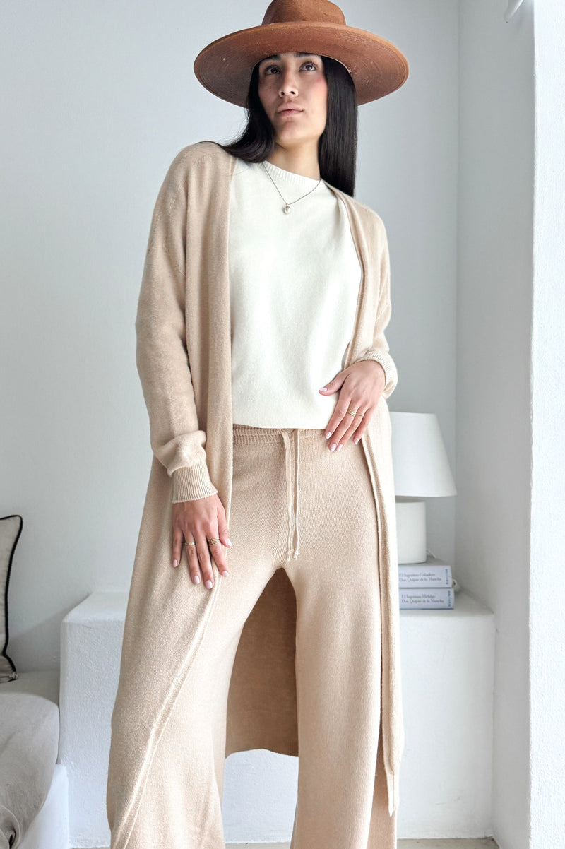 Wrap yourself neuletakki, beige
