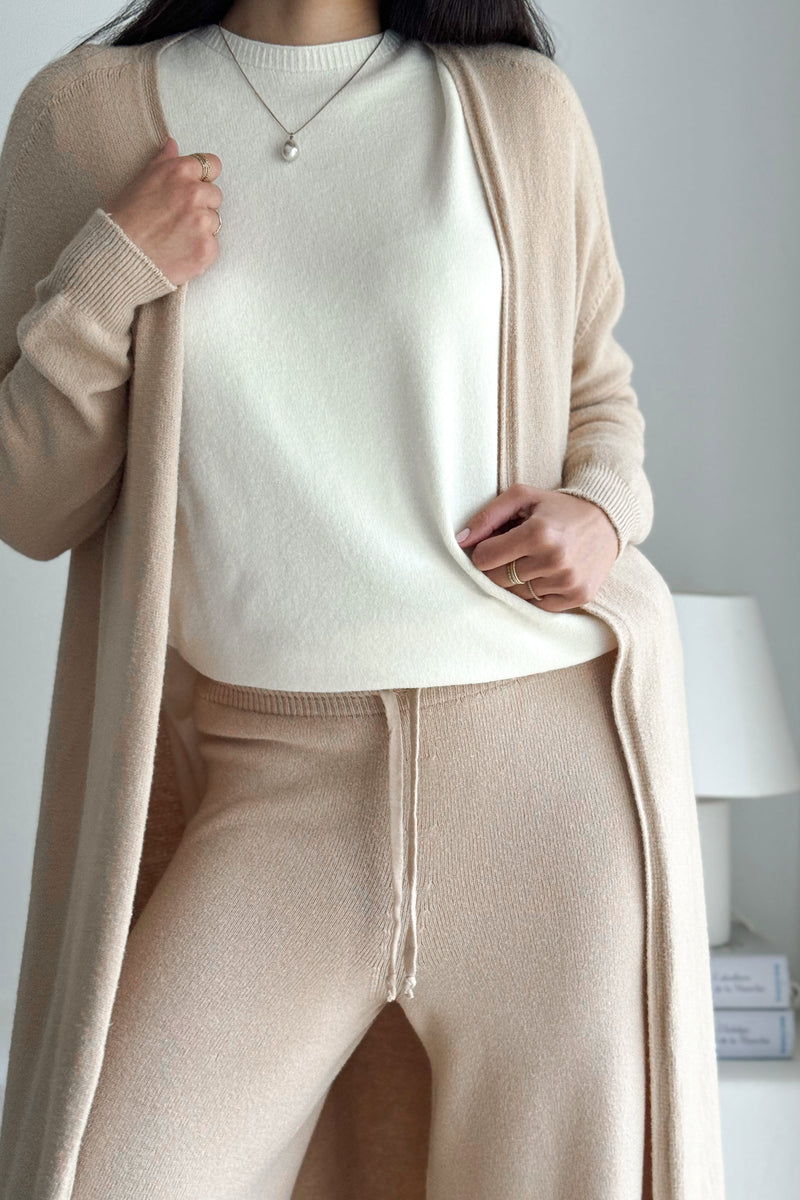 Wrap yourself neuletakki, beige