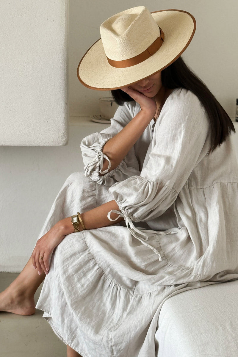 Summer Day linen dress, sand