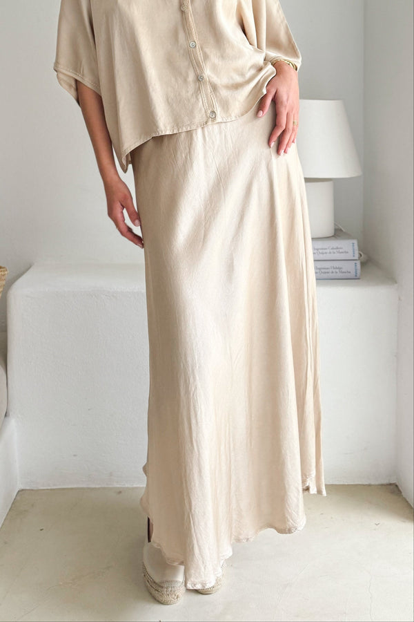 Luxe satin skirt, sand