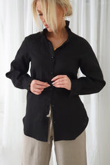 Ruffle exclusive linen shirt, black