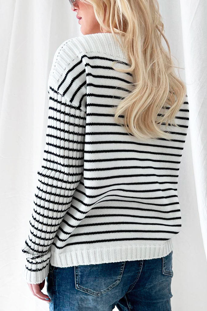 Seaside cotton knit, blue and white stripes