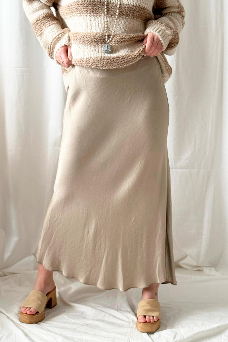 Silklook viscose skirt, tan