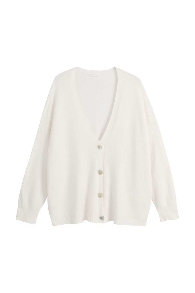 Stay Close cardigan, chalk