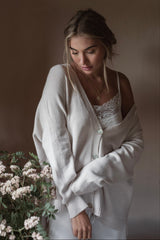 Stay Close cardigan, chalk