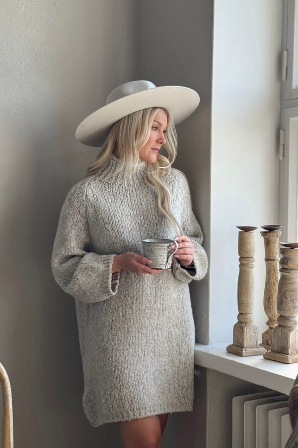 Tessa jumper, stone