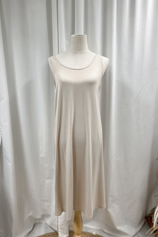 Bamboo Glow dress, beige