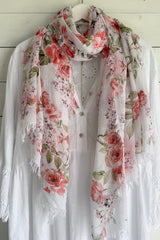Bamboo scarf, garden flower white