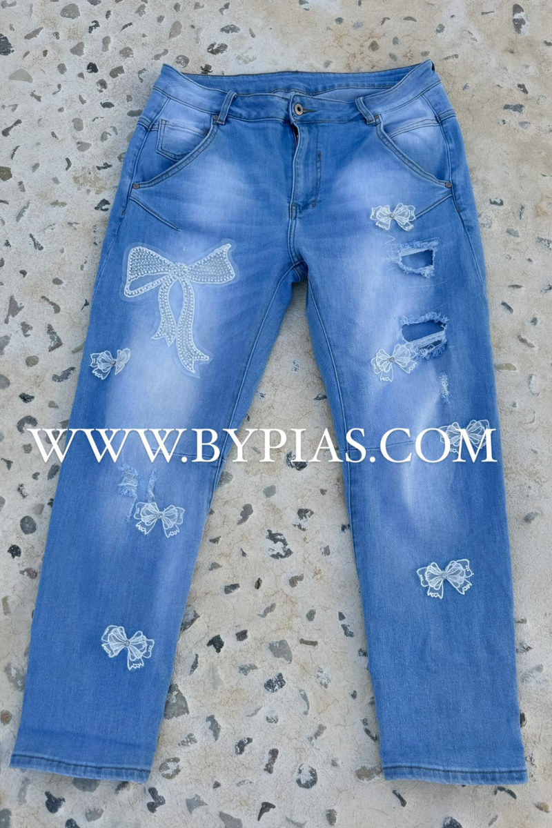 Bow jeans