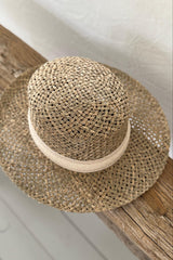 Favignana hattu, dark natural