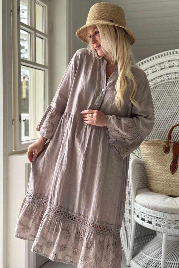Seraphine linen dress, silverpink