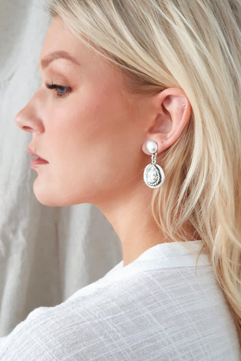 Cesme earrings, silver
